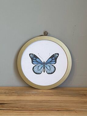 Round Blue Butterfly Wall Accent in Gold Frame